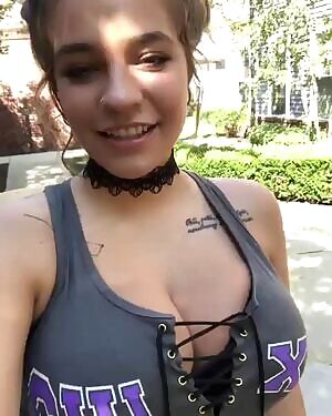 d.a.m.n i wish i went to the same school as her