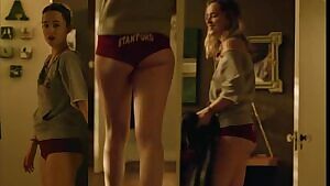 I would love to strech Dakota Johnson's tight asshole.