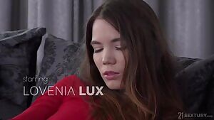 Lovenia Lux's Asshole Holds On Tight for the Ride 🔊