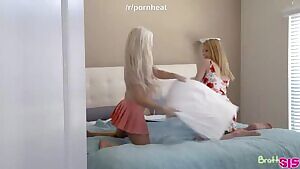 Elsa Jean & Hannah Hays