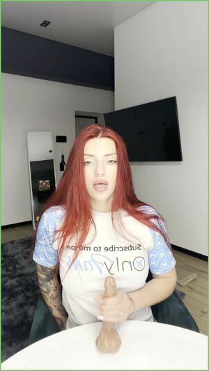 Braless Blonde Sex Solo Tits