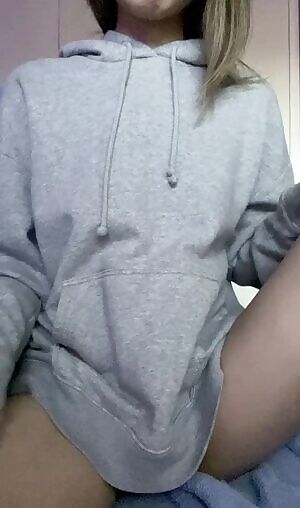 I wonder if the guys in my group project know this is what I do during video meetings...