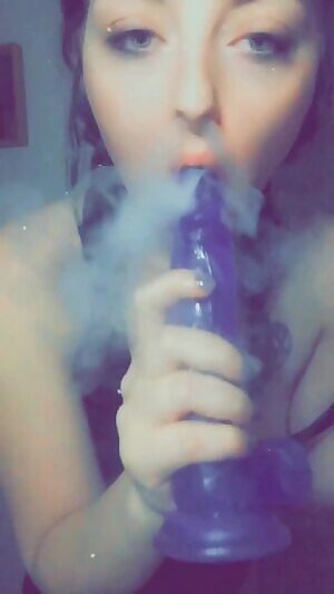 Hey if you’re bored, you should add me on snap and we can send stupid smoking videos back and forth to each other lol