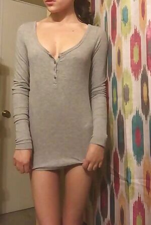 I'm celebrating my 18th birthday with reddit, by stripteasing before my evening shower 🚿 🎂 🎈 🎉