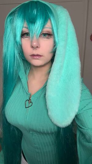UwU Heaven Amateur Big Tits Bunny