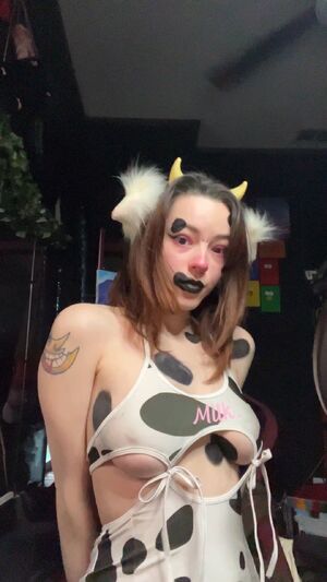 Makeup Fetish Amateur Cowgirl Cute Natural Tits