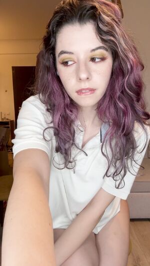 Titty Flexing Amateur OnlyFans Teen Tits