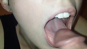 Loading up my lovely wie's mouth. Yes, she swallowed it all. She's a good girl.
