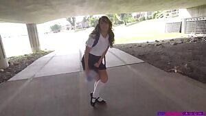 Kimmy Can't Hold It