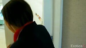 Adriana Maya, Nicole Bexley - her first threesome