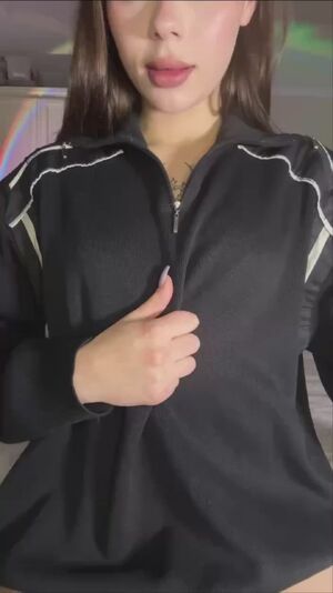 Tail Plug Amateur Ass Big Tits