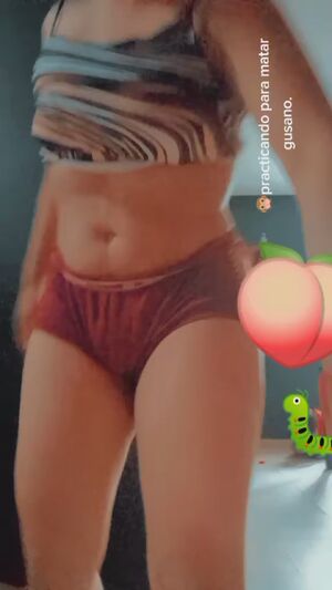 Clothed Twerking Amateur Ass Latina TikTok
