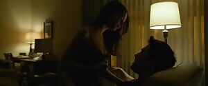 I wonder if Affleck took his wedding ring off before fucking Emily Ratajkowski
