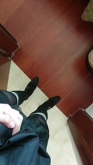 I love wearing all black 🖤 😍 🤭