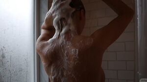 Hair Washing Big Tits Kendra Sunderland