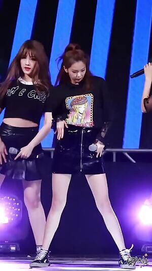 CLC - Yujin