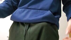 I love sweatpants