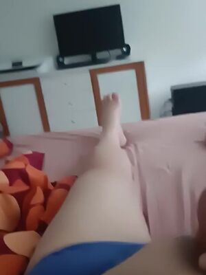 Gay Chubs Big Dick Masturbating
