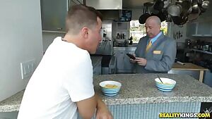 RealityKings - Stealing Her Phone - Jessy Jones, Lana Rhoades