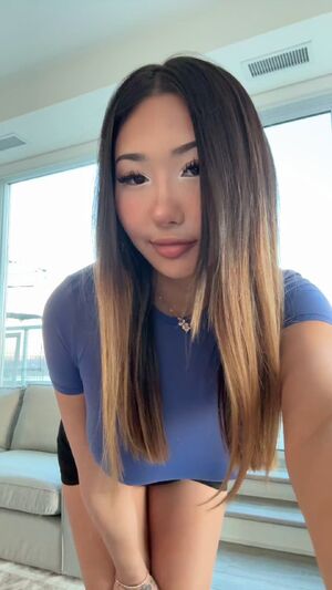Thick Fit 19honeysuckle 24/7 Asian Big Tits