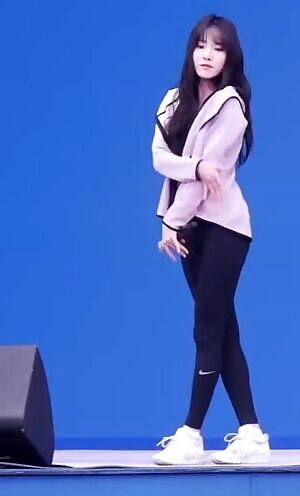 Gfriend - Yuju