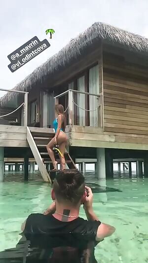 IG story - blue swimsuit