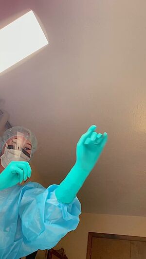 Medical Gloves Dentist Doctor Domme Examination