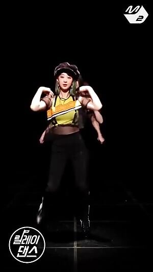 EXID DDD