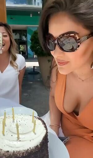 I bet she's pretty good with that tongue