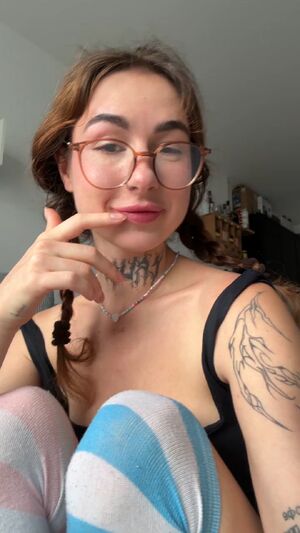 Petite Chicks Amateur Ass Natural Tits