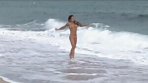 Sofi A running around at the beach