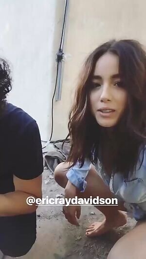 Chloe Bennet