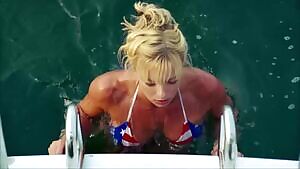 Jaime Pressly hot bikini fight plot in 'DOA'