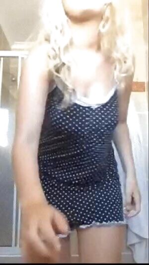 Curvy Blonde