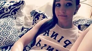 You know what I love? Giving men boners while they’re at work! 😝