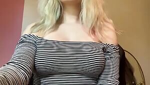 Playful reveal