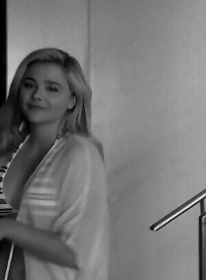 Chloe Moretz - I Love You, Daddy
