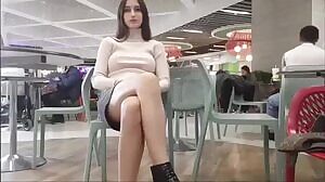 Gutsy reveal at a food court