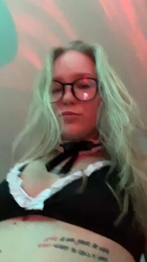 St.Louis Creators Amateur Babe Blonde Natural Tits
