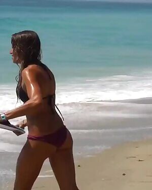 Sexy Skimboarding