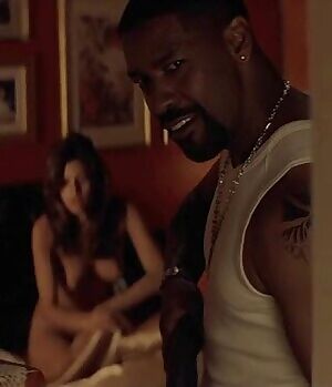 Eva Mendes in Training Day