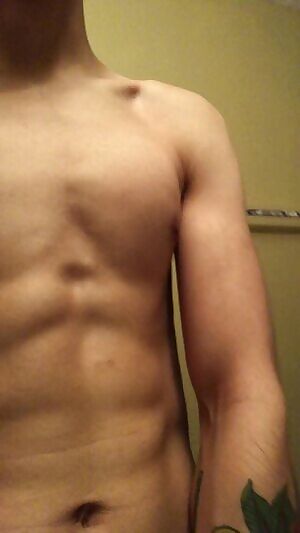 Feel me up? 😏😈