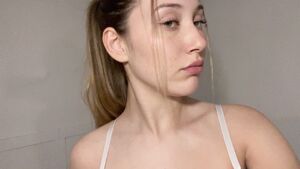 babe, can I give you a blowjob? 18F