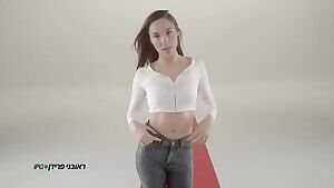 I wanna ruin Gal Gadot's tight body