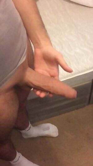 Who wants to spoon? I'll try not to get hard, it would get in the way lol