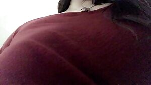 I was being sneaky at my friend's house earlier 😚❤️❤️❤️❤️