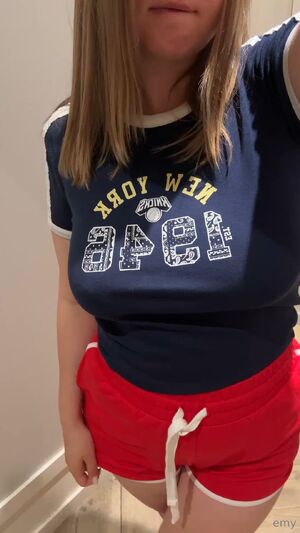 Twerk Boobs Changing Room Huge Ass