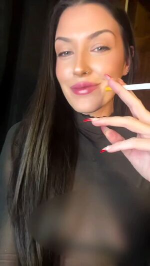 Smoking Blowjob Big Tits Brunette Lesbians