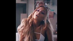 I just can not resist her gorgeous face and seductive look!