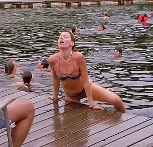 Elizabeth Banks - Wet Hot American Summer